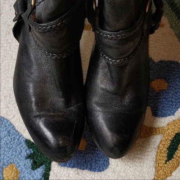 Frye Vicki Black Boots - Picture 8 of 10